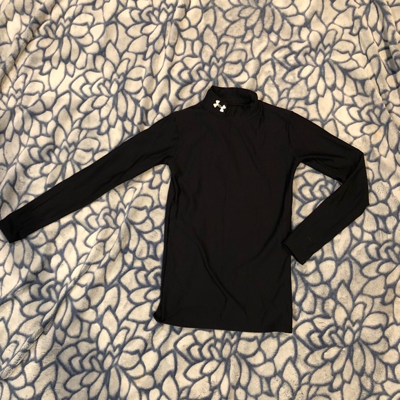 Under Armour Other - Under Armour Cold Gear long sleeve